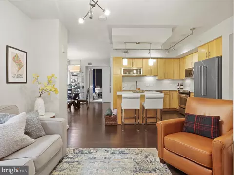 1025 1st St SE #404, Washington, DC 20003