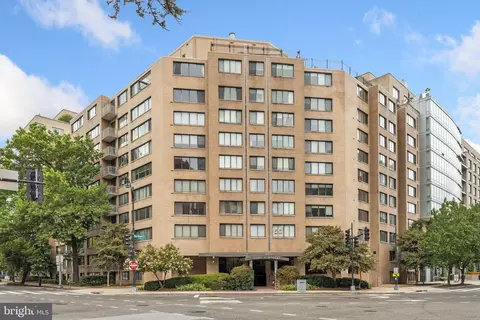 2201 L St NW #507, Washington, DC 20037