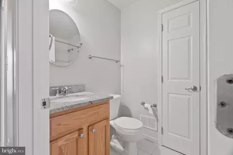 107 57th St SE, Washington, DC 20019 photo 14