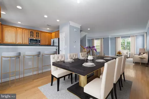 107 57th St SE, Washington, DC 20019 photo 4