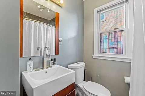 2233 S Street St NE, Washington, DC 20002 photo 20