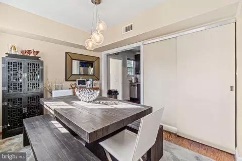 2233 S Street St NE, Washington, DC 20002 photo 9
