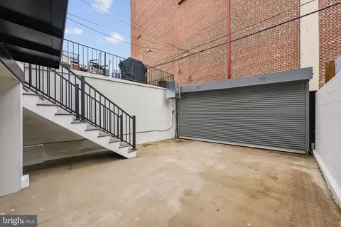 Exterior - 2015 13th St NW #1, Washington, DC 20009 photo 1 of 5