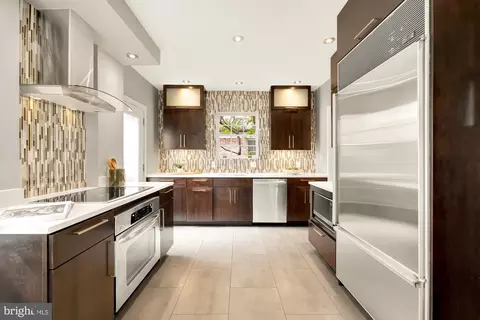 1812 Upshur St NW, Washington, DC 20011