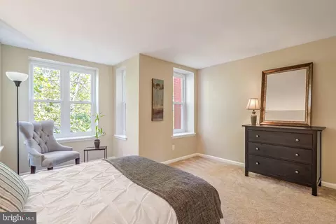 526 14th St NE, Washington, DC 20002 photo 19