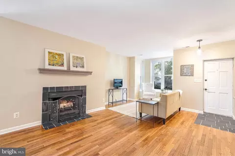 526 14th St NE, Washington, DC 20002 photo 5