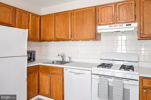 526 14th St NE, Washington, DC 20002 photo 13