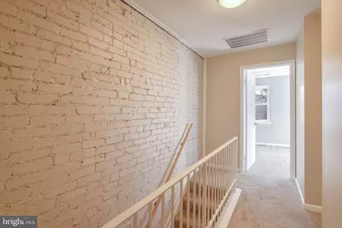 526 14th St NE, Washington, DC 20002 photo 17