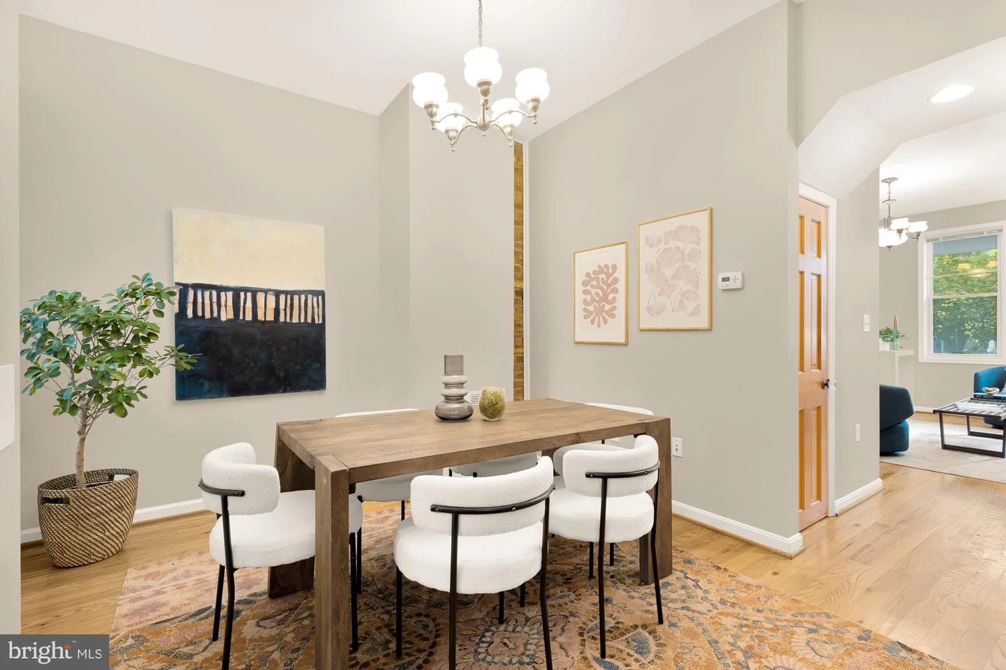 Dining - 1502 D St SE, Washington, DC 20003 photo 2 of 2