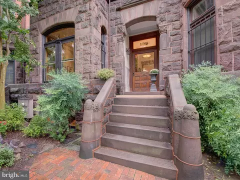 1705 Q St NW, Washington, DC 20009