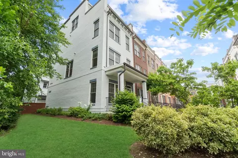 2856 Chancellors Way NE, Washington, DC 20017