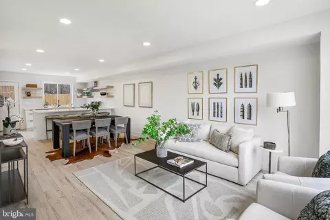 1608 W Street St NE, Washington, DC 20018