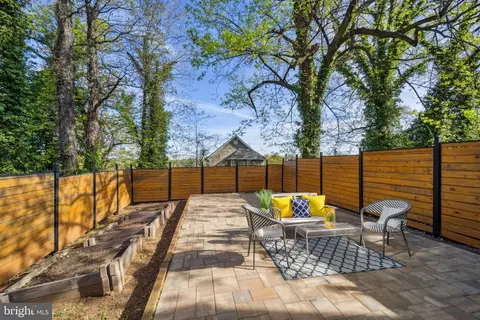 4510 Edson Pl NE, Washington, DC 20019