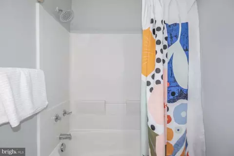 423 18th St NE #3, Washington, DC 20002 photo 21