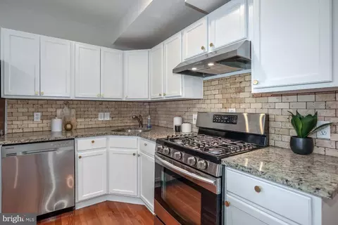 423 18th St NE #3, Washington, DC 20002 photo 4