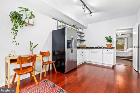 Other - 550 7th St SE, Washington, DC 20003 photo 3 of 10