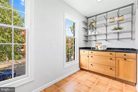 Other - 550 7th St SE, Washington, DC 20003 photo 8 of 10