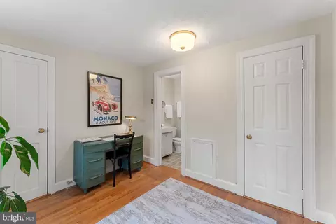 Entry Way - 108 4th St NE, Washington, DC 20002 photo 10 of 11