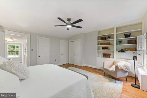 Bedroom - 108 4th St NE, Washington, DC 20002 photo 7 of 11
