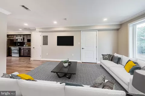 1601 N Carolina Ave NE #5, Washington, DC 20002