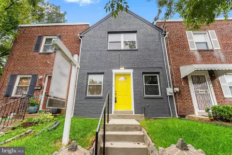 4026 1st St SW, Washington, DC 20032