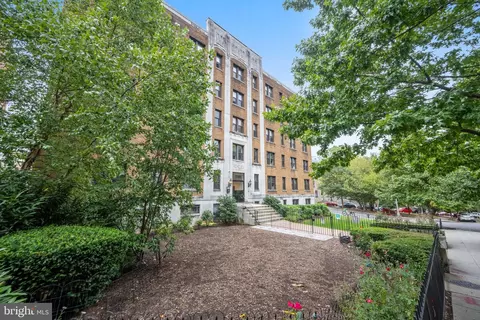 1750 Harvard St NW #4D, Washington, DC 20009