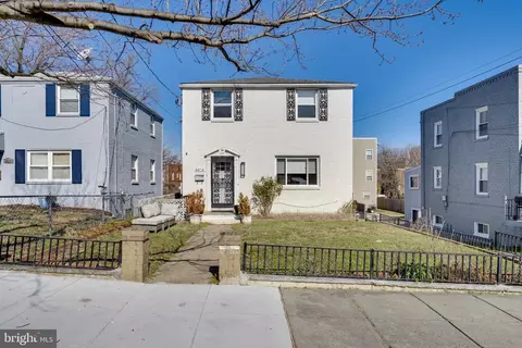 4414 Edson Pl NE, Washington, DC 20019