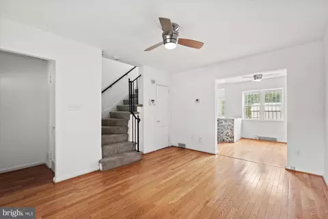 Living - 413 36th St NE, Washington, DC 20019 photo 3 of 5