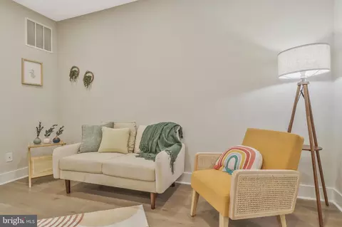1004 18th St NE #4, Washington, DC 20002 photo 6