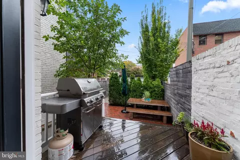 626 4th St NE, Washington, DC 20002 photo 32
