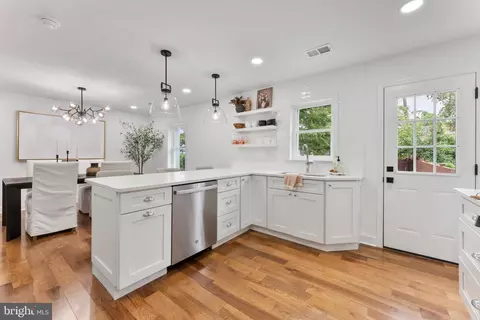 732 50th St NE, Washington, DC 20019 photo 14