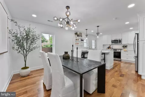 732 50th St NE, Washington, DC 20019 photo 9