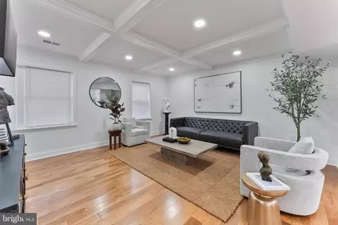 732 50th St NE, Washington, DC 20019 photo 5