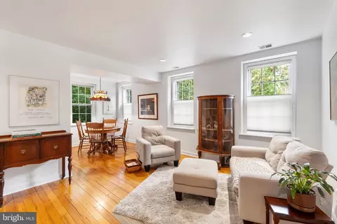 3740 39th St NW #A151, Washington, DC 20016