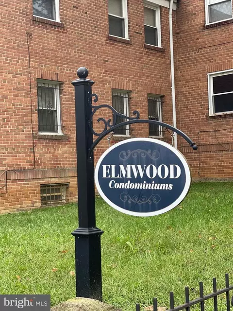 14 Danbury St SW #2, Washington, DC 20032
