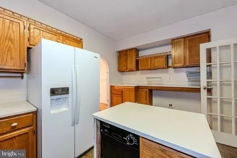 28 16th St SE, Washington, DC 20003 photo 14