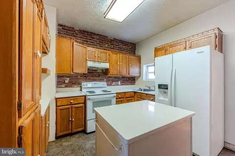 28 16th St SE, Washington, DC 20003 photo 10