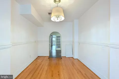 28 16th St SE, Washington, DC 20003 photo 16
