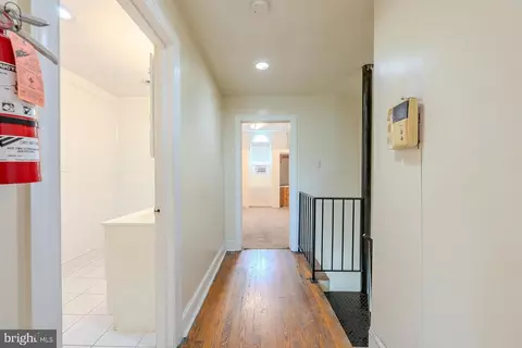 28 16th St SE, Washington, DC 20003 photo 25