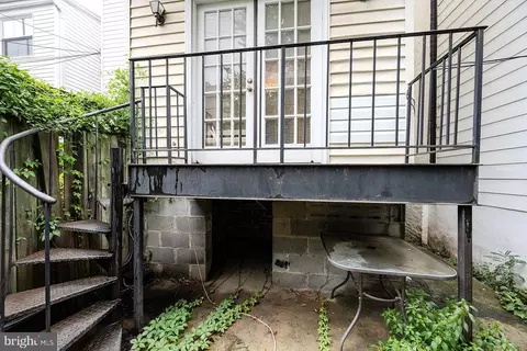 28 16th St SE, Washington, DC 20003 photo 41
