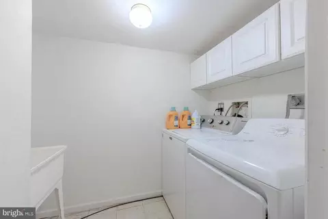 28 16th St SE, Washington, DC 20003 photo 37
