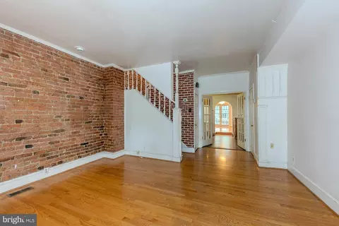 28 16th St SE, Washington, DC 20003 photo 7