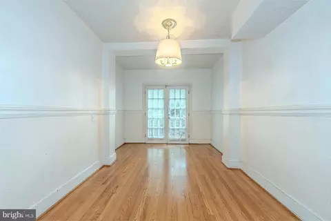 28 16th St SE, Washington, DC 20003 photo 15