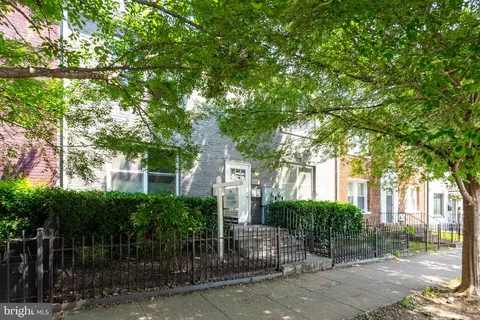 1816 D St NE #2, Washington, DC 20002 photo 3