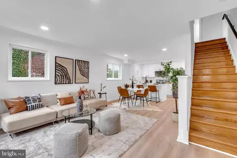 38 46th St NE, Washington, DC 20019