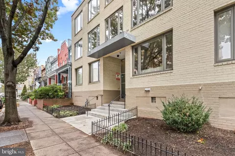 2639 15th St NW #105, Washington, DC 20009