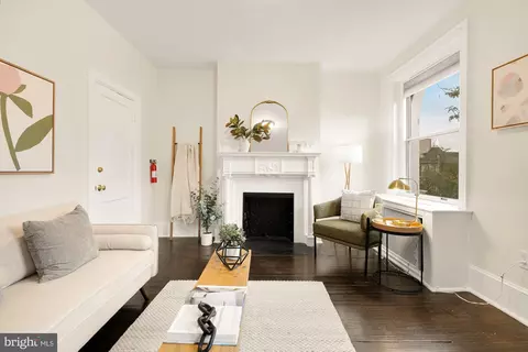 1523 Park Rd NW #302, Washington, DC 20010