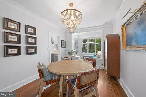 2217 39th St NW, Washington, DC 20007 photo 6