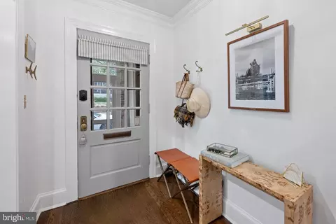 2217 39th St NW, Washington, DC 20007 photo 3