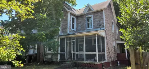 1027 Irving St NE, Washington, DC 20017